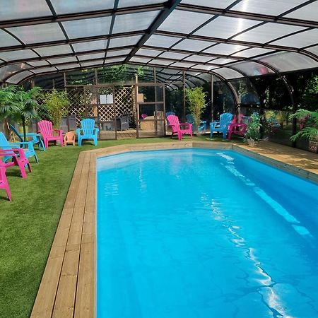 Les Chalets De Saumur, Piscine & Parc Boise, 100M Du Cadrenoir Luaran gambar