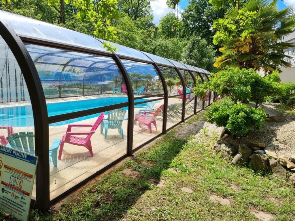 Les Chalets De Saumur, Piscine & Parc Boise, 100M Du Cadrenoir Luaran gambar