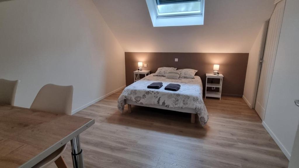 Les Chalets De Saumur, Piscine & Parc Boise, 100M Du Cadrenoir Luaran gambar