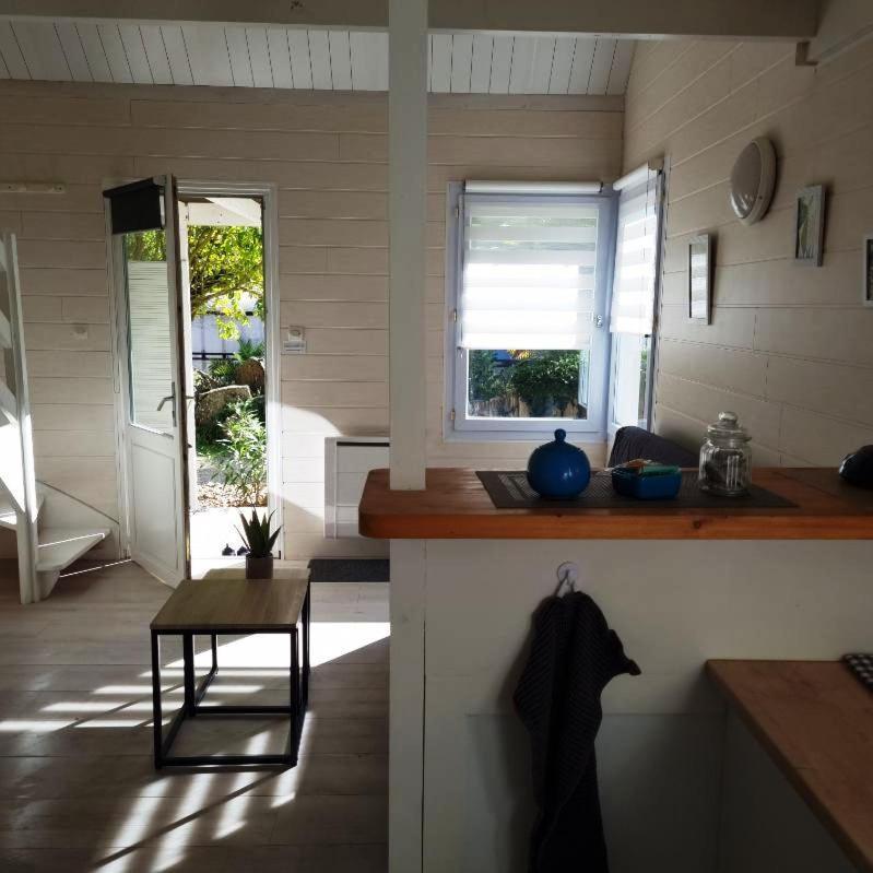 Les Chalets De Saumur, Piscine & Parc Boise, 100M Du Cadrenoir Bilik gambar