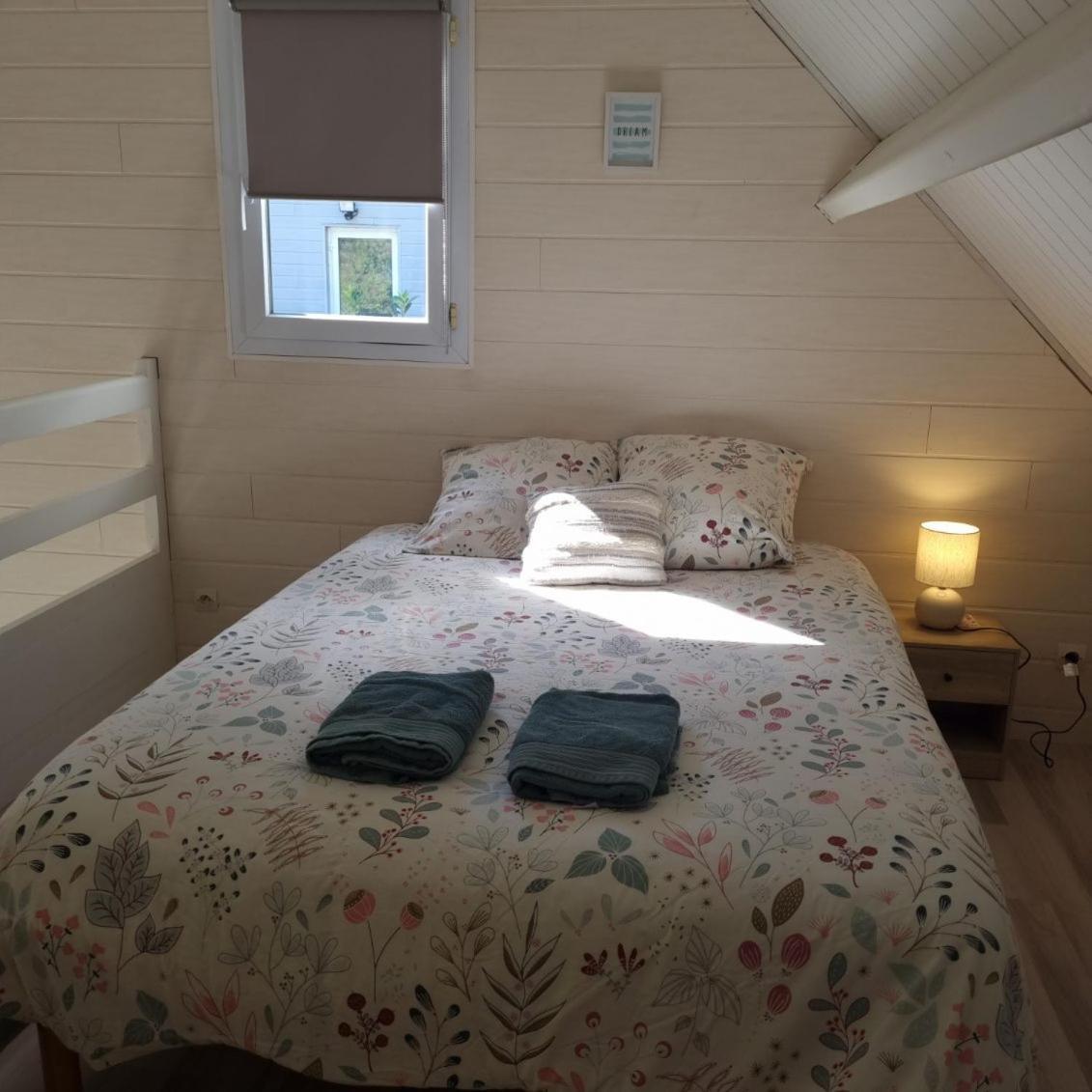 Les Chalets De Saumur, Piscine & Parc Boise, 100M Du Cadrenoir Luaran gambar