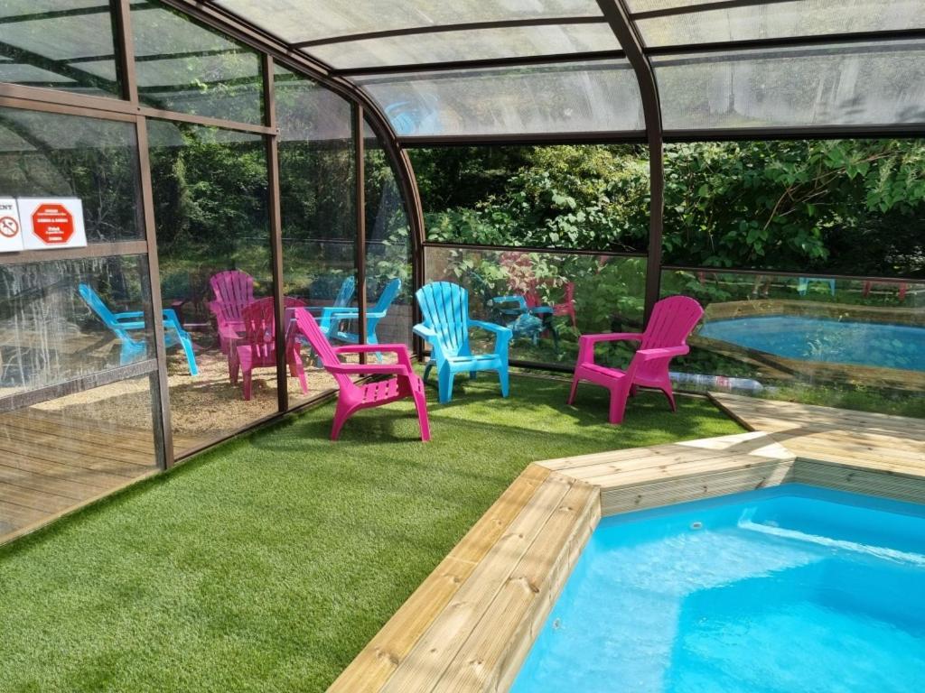 Les Chalets De Saumur, Piscine & Parc Boise, 100M Du Cadrenoir Luaran gambar